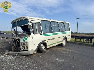 Нетрезвый водитель устроил ДТП с автобусом на трассе